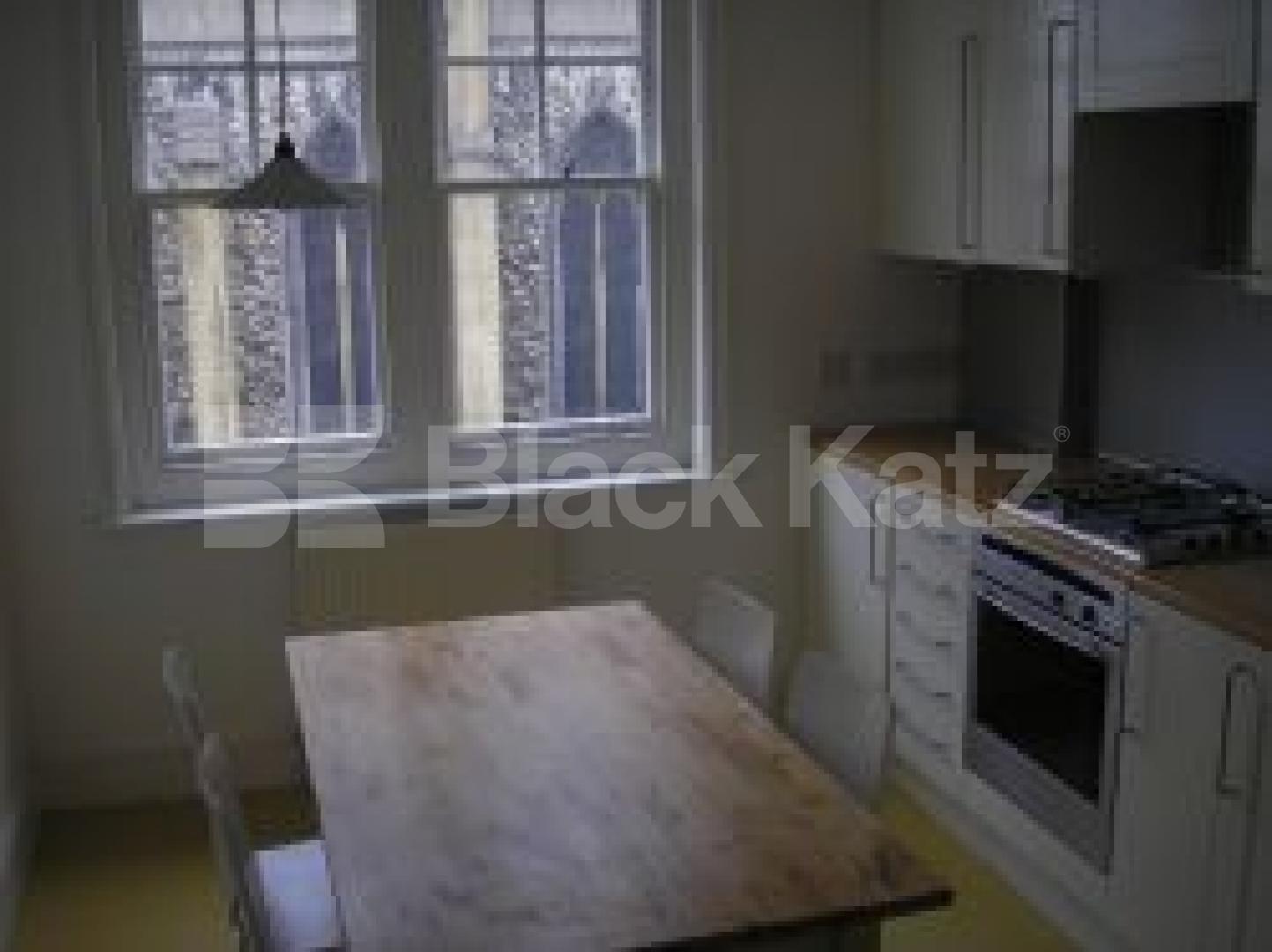 			1 Bedroom, 1 bath, 1 reception Flat			 Kings Cross Road, KINGS CROSS WC1X